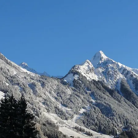 Geisler Claudia Apartamento *